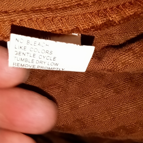 🆕Woolrich | Kinsdale Russet Brown Corduroy Zip Front Vest Women's Size Large - Picture 5 of 7